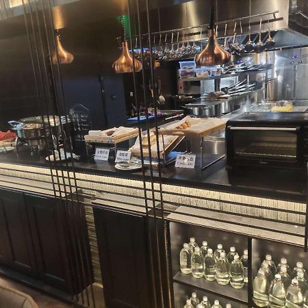 Urbn Boutique Shanghai Eksteriør billede